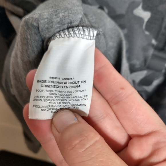 Nike Camo Cropped Sweatshirt, size L - Picture 5 of 7